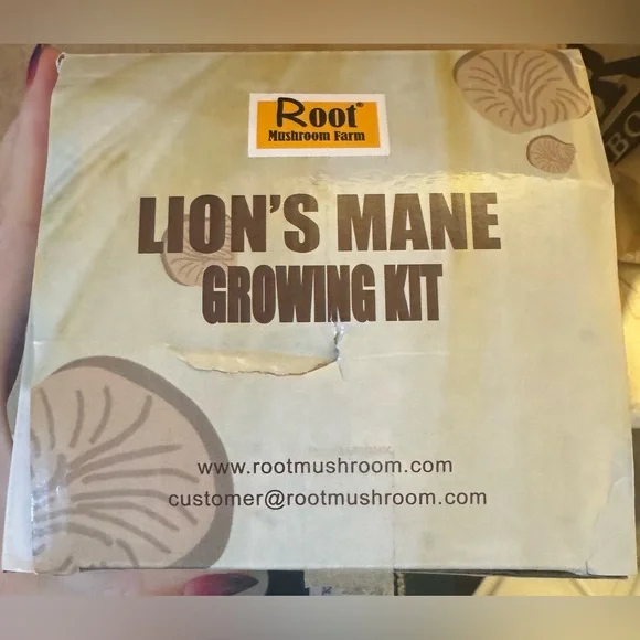 Lion's Mane Mushroom Grow Kit - Picture 5 of 5